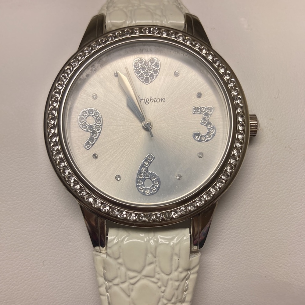 New Brighton leather Watch-white